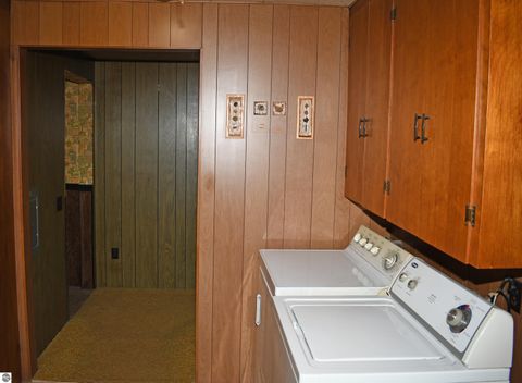 Tiny photo for 1197 S Bay Drive, Tawas City, MI 48763 (MLS # 1942895)