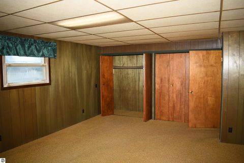 Tiny photo for 1197 S Bay Drive, Tawas City, MI 48763 (MLS # 1942895)