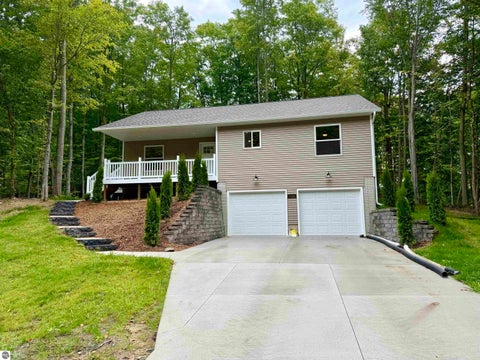 Photo of 1136 Birmley Estates Drive, Traverse City, MI 49696 (MLS # 1949954)