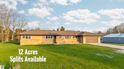 Photo of 402 S Division Street, Bellaire, MI 49615 (MLS # 1947444)