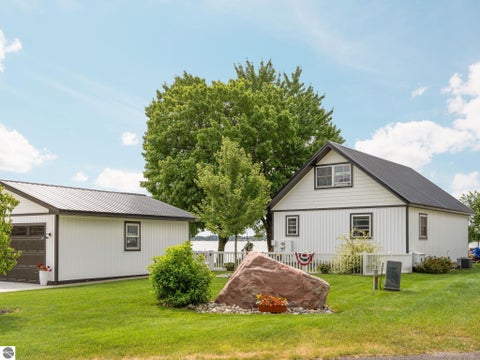 Tiny photo for 6770 W Redman Drive, Lake City, MI 49651 (MLS # 1948427)