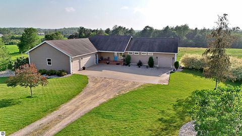 Tiny photo for 18281 Tustin Road, Tustin, MI 49688 (MLS # 1947544)