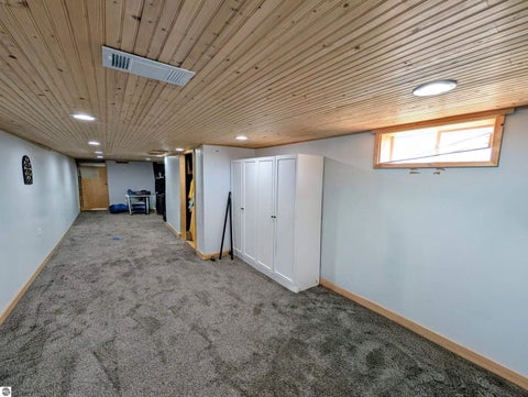 Tiny photo for 317 Midland Road, Auburn, MI 48611 (MLS # 1951034)