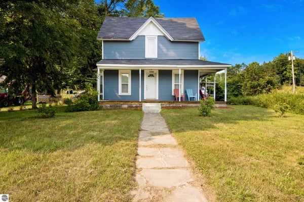 11242 MAIN ST, HONOR, MI 49640 - Image 9fc86e6d2d77f9bcd0e68824dc1473a4/1015391794
