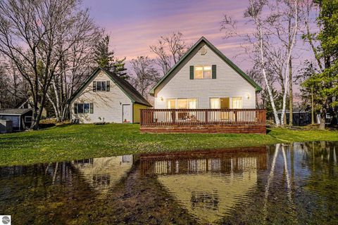 Tiny photo for 5986 Birchwood Drive, Hale, MI 48739 (MLS # 1943826)