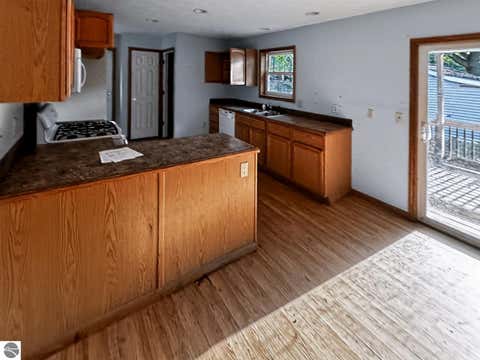 Tiny photo for 405 Maple ST, Lake, MI 48632 (MLS # 1949008)