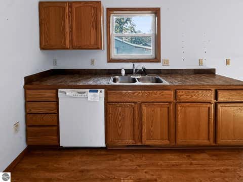 Tiny photo for 405 Maple ST, Lake, MI 48632 (MLS # 1949008)