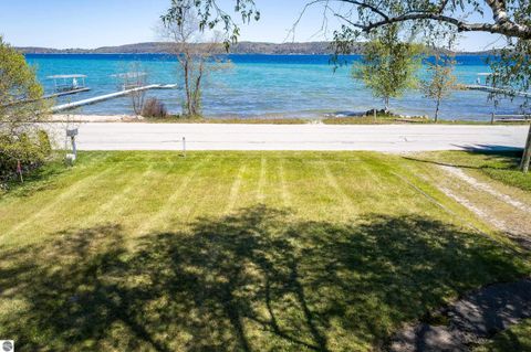 Tiny photo for 1515 South Shore East, Frankfort, MI 49635 (MLS # 1945579)