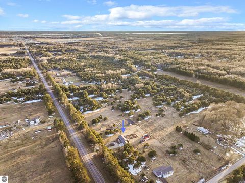 Tiny photo for 2082 S Mackinaw Trail, Cadillac, MI 49601 (MLS # 1943217)