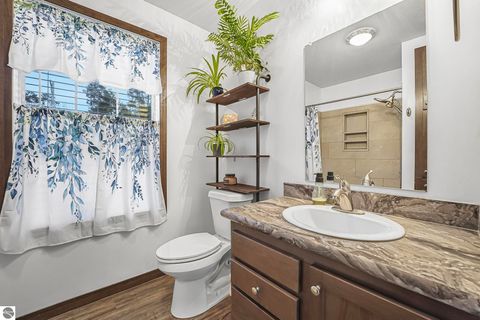 Tiny photo for 2082 S Mackinaw Trail, Cadillac, MI 49601 (MLS # 1943217)