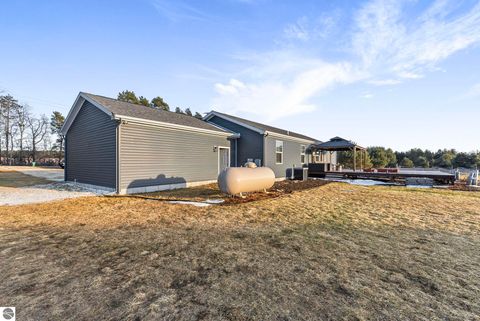 Tiny photo for 2082 S Mackinaw Trail, Cadillac, MI 49601 (MLS # 1943217)