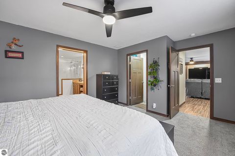 Tiny photo for 2082 S Mackinaw Trail, Cadillac, MI 49601 (MLS # 1943217)