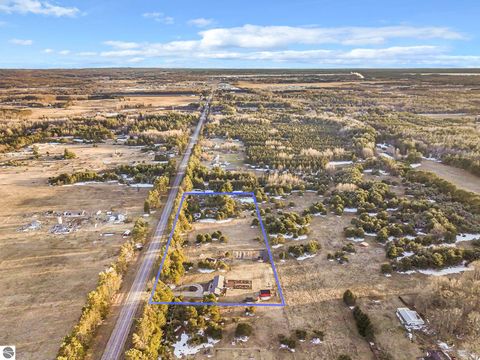 Tiny photo for 2082 S Mackinaw Trail, Cadillac, MI 49601 (MLS # 1943217)