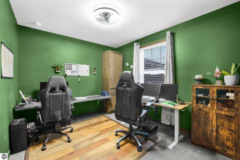 Tiny photo for 2082 S Mackinaw Trail, Cadillac, MI 49601 (MLS # 1943217)