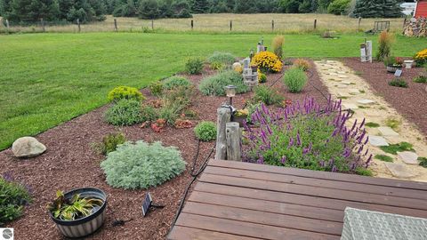 Tiny photo for 2082 S Mackinaw Trail, Cadillac, MI 49601 (MLS # 1943217)