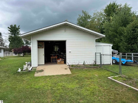 Tiny photo for 5377 Wildwood Drive, Prescott, MI 48756 (MLS # 1948633)