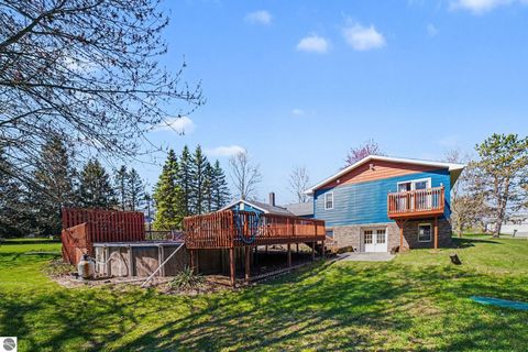 Tiny photo for 7818 N Luce Road, Alma, MI 48801 (MLS # 1944151)