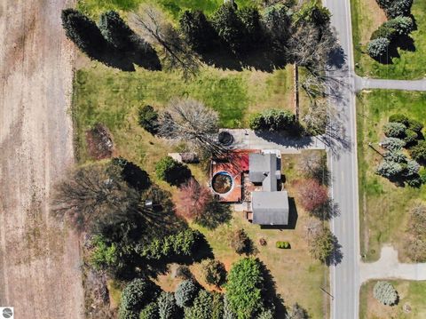 Tiny photo for 7818 N Luce Road, Alma, MI 48801 (MLS # 1944151)