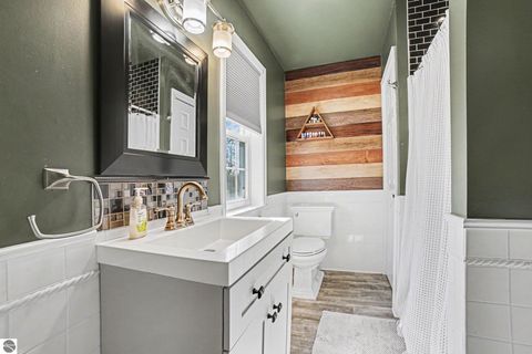 Tiny photo for 7818 N Luce Road, Alma, MI 48801 (MLS # 1944151)