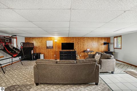 Tiny photo for 7818 N Luce Road, Alma, MI 48801 (MLS # 1944151)