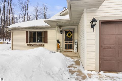 Tiny photo for 1306 S Orchard Rd, Petoskey, MI 49770 (MLS # 1942413)