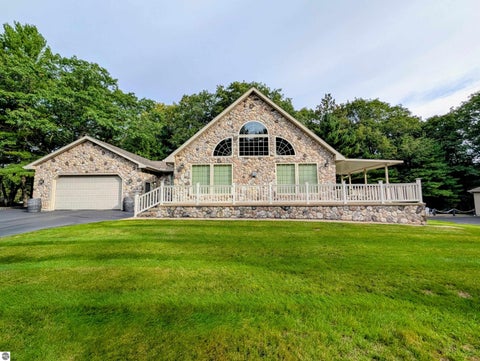 Photo of 5259 E 31st Street, Au Gres, MI 48703 (MLS # 1951068)