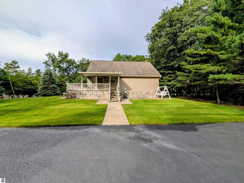 Tiny photo for 5259 E 31st Street, Au Gres, MI 48703 (MLS # 1951068)