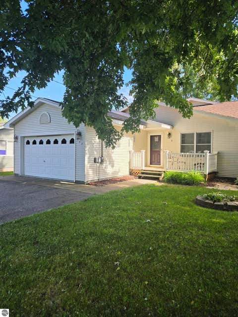 Photo of 557 Townline Road, Tawas City, MI 48763 (MLS # 1947328)