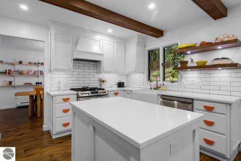 Tiny photo for 3706 Holiday View Road, Traverse City, MI 49686 (MLS # 1949402)