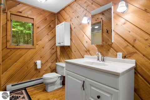 Tiny photo for 3706 Holiday View Road, Traverse City, MI 49686 (MLS # 1949402)