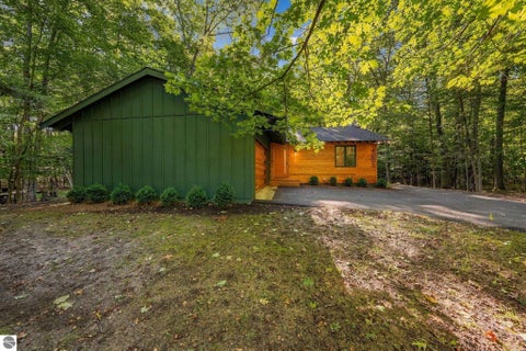 Tiny photo for 4005 E Oxford Drive, Leland, MI 49654 (MLS # 1950619)