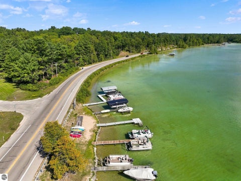 Tiny photo for 4005 E Oxford Drive, Leland, MI 49654 (MLS # 1950619)