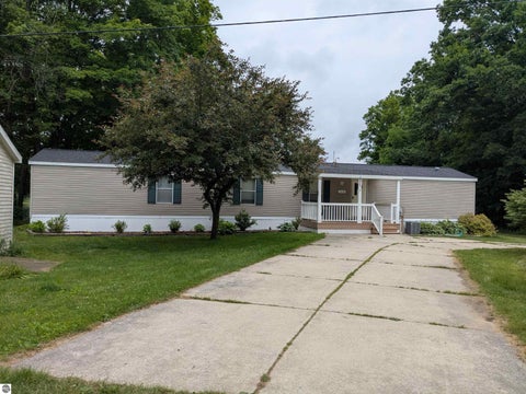 Tiny photo for 7610 Windoga Lake Drive, Weidman, MI 48893 (MLS # 1947286)