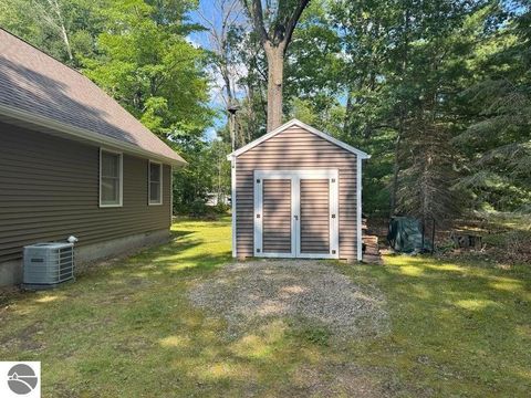 Tiny photo for 138 Waldenwood Circle, Prudenville, MI 48651 (MLS # 1948508)