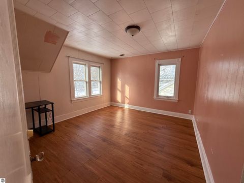 Tiny photo for 310 N Kinney Avenue, Mt Pleasant, MI 48858 (MLS # 1942986)