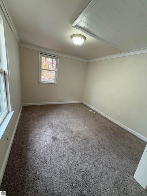 Tiny photo for 610 S Washington Street, Mt Pleasant, MI 48858 (MLS # 1940739)