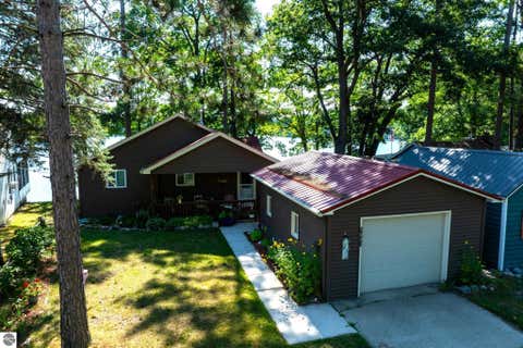Photo of 1031 N Crooked Lake Drive, Lake, MI 48632 (MLS # 1948966)