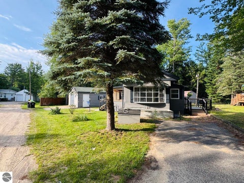 Tiny photo for 9665 Red Fox Court, St Helen, MI 48656 (MLS # 1947941)