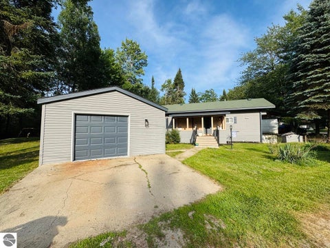 Tiny photo for 9665 Red Fox Court, St Helen, MI 48656 (MLS # 1947941)