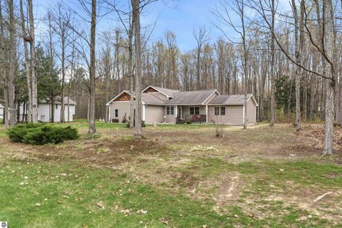 Tiny photo for 2129 Morgan Run Drive, Interlochen, MI 49643 (MLS # 1944383)