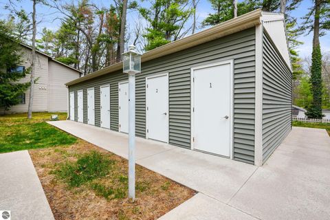 Tiny photo for 431 Munson Place #4, Traverse City, MI 49686 (MLS # 1944940)