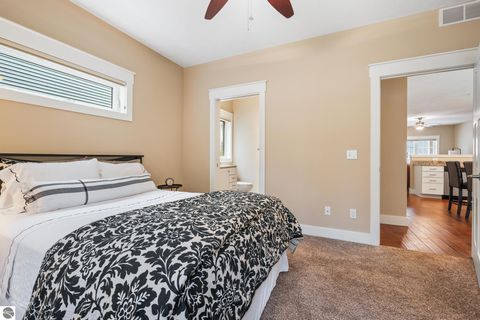 Tiny photo for 431 Munson Place #4, Traverse City, MI 49686 (MLS # 1944940)
