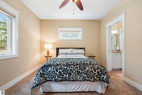 Tiny photo for 431 Munson Place #4, Traverse City, MI 49686 (MLS # 1944940)