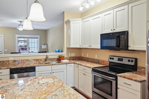 Tiny photo for 431 Munson Place #4, Traverse City, MI 49686 (MLS # 1944940)