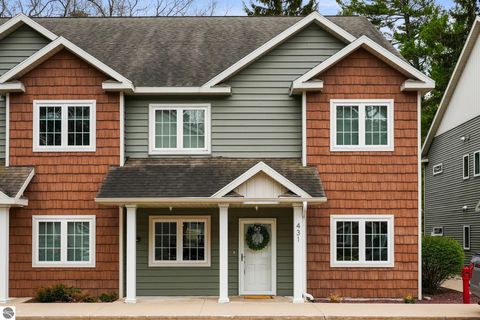 Tiny photo for 431 Munson Place #4, Traverse City, MI 49686 (MLS # 1944940)