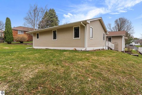 Tiny photo for 5529 Heritage Way, Traverse City, MI 49685 (MLS # 1943900)