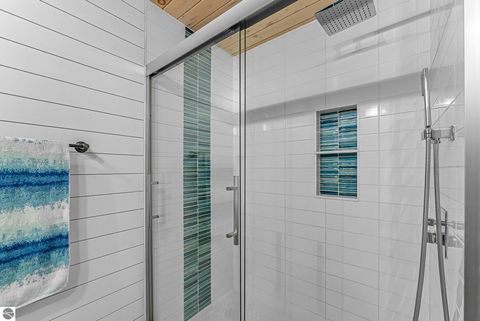 Tiny photo for 5529 Heritage Way, Traverse City, MI 49685 (MLS # 1943900)