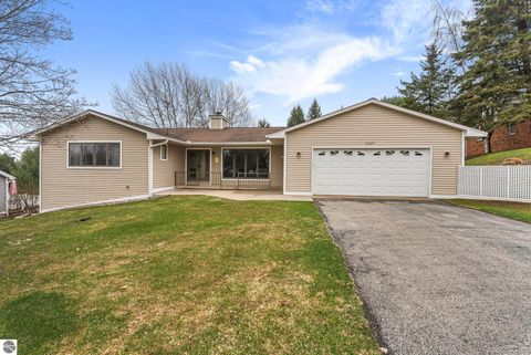 Tiny photo for 5529 Heritage Way, Traverse City, MI 49685 (MLS # 1943900)