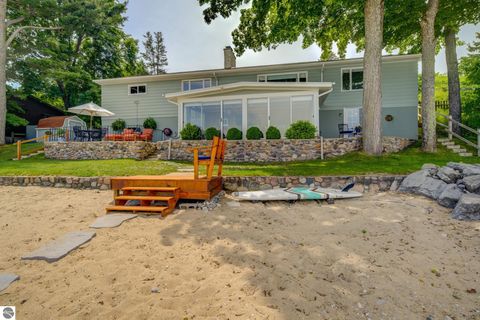 Tiny photo for 11711 S West Bay Shore Drive, Traverse City, MI 49684 (MLS # 1947469)