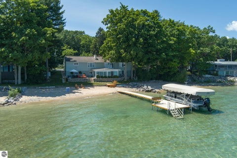 Photo of 11711 S West Bay Shore Drive, Traverse City, MI 49684 (MLS # 1947469)
